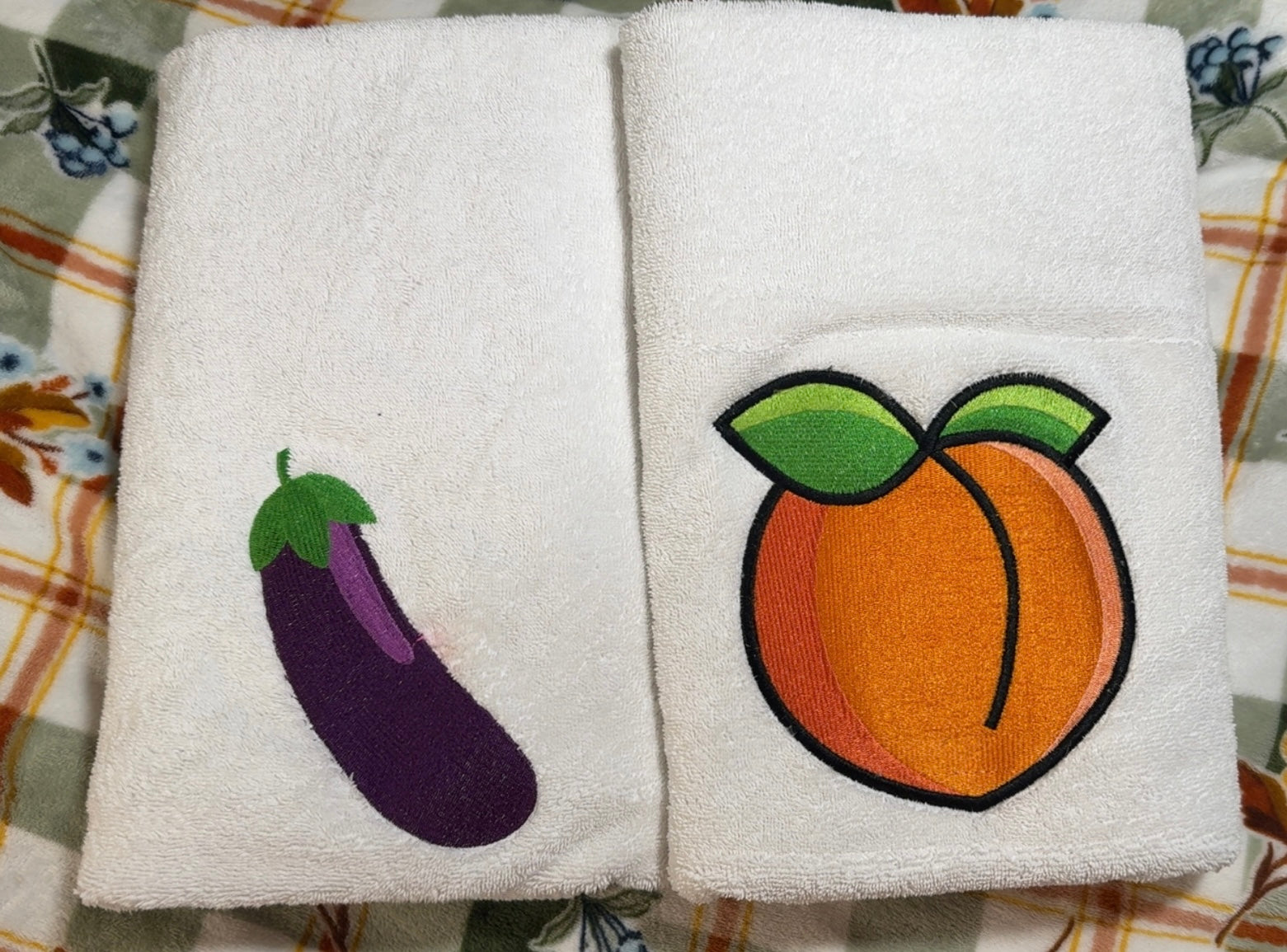 Peach & Eggplant Embroidered Bath Towel Set