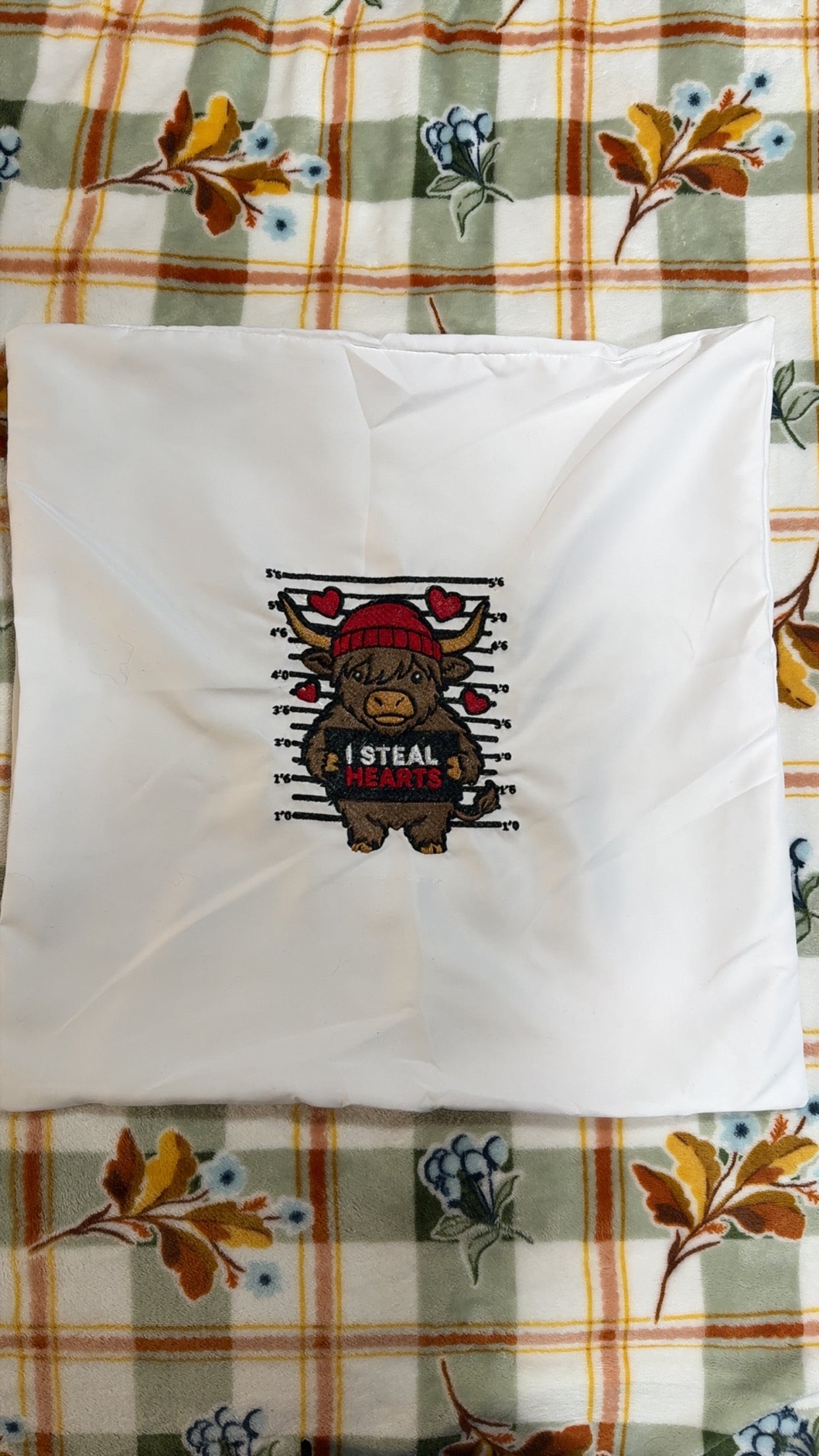 Embroidered Highland Cow Valentine Couch Pillow Case  (18"x18")